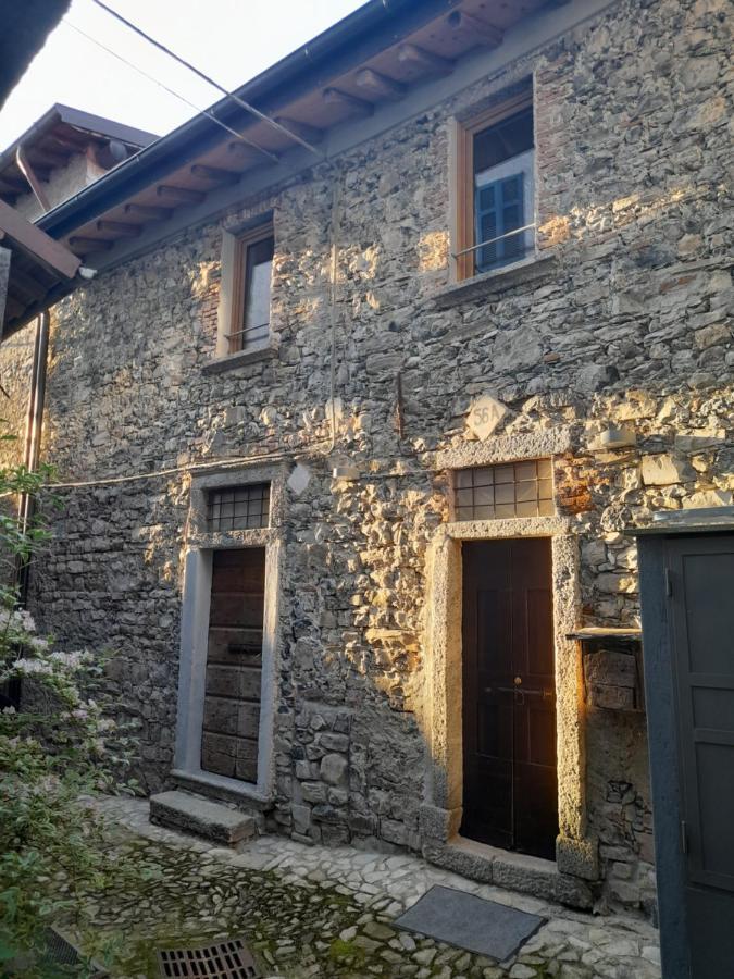 Antica Calvasino Hotel Lezzeno Buitenkant foto